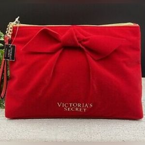 NWT Victoria's Secret red velvet clutch  purse